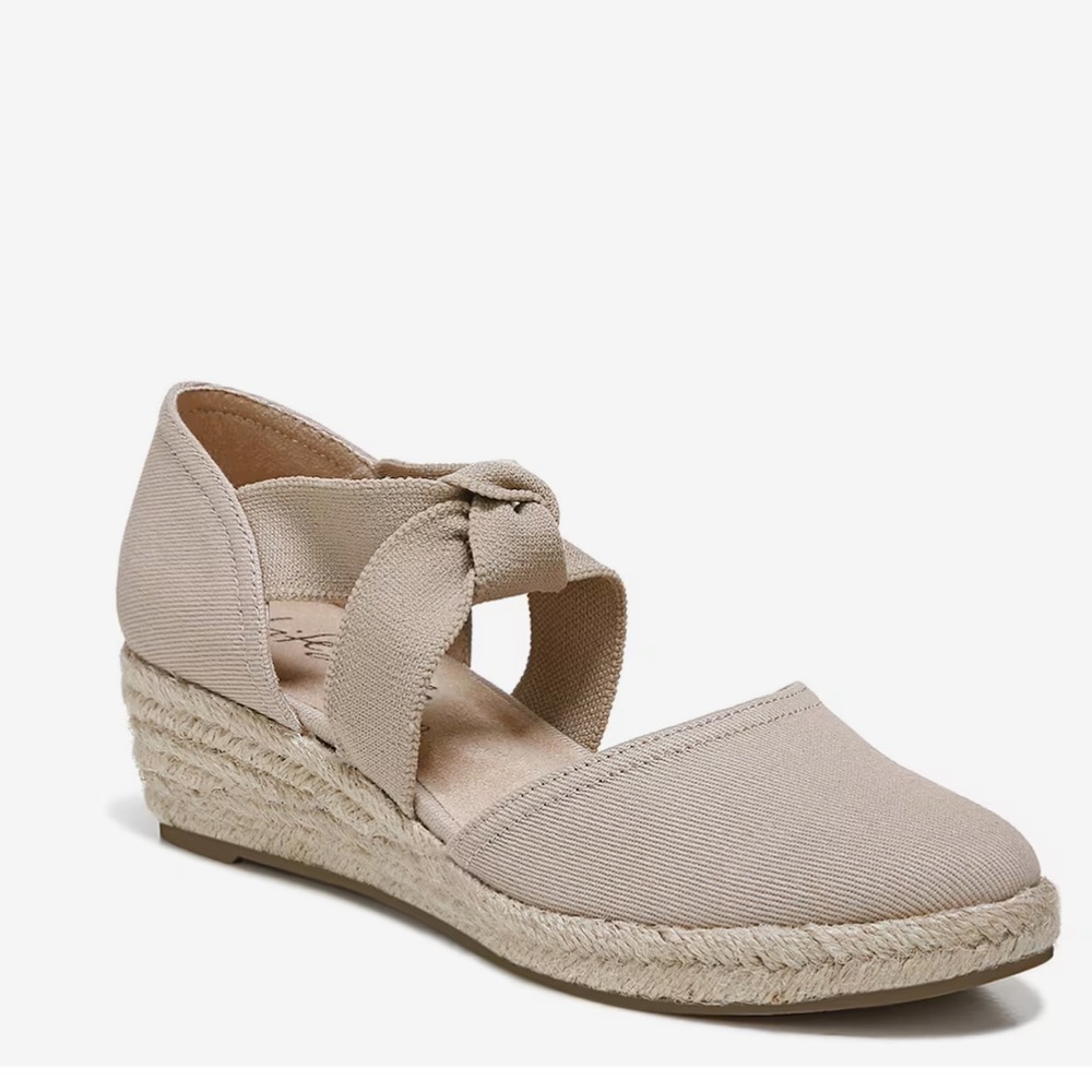 Wedge sandals